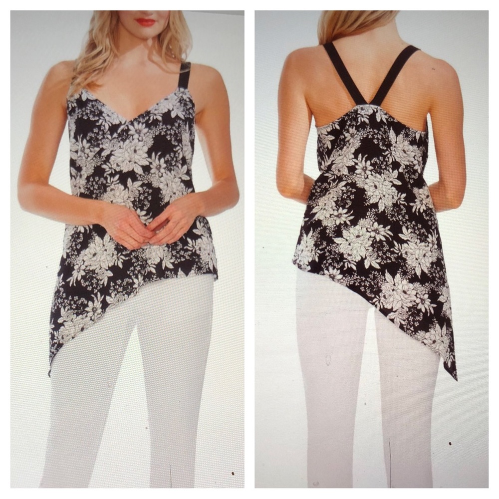 NEW! ❤️ VINCE CAMUTO Rich Black & White Floral Print Asymmetrical-Hem Top XL NWT